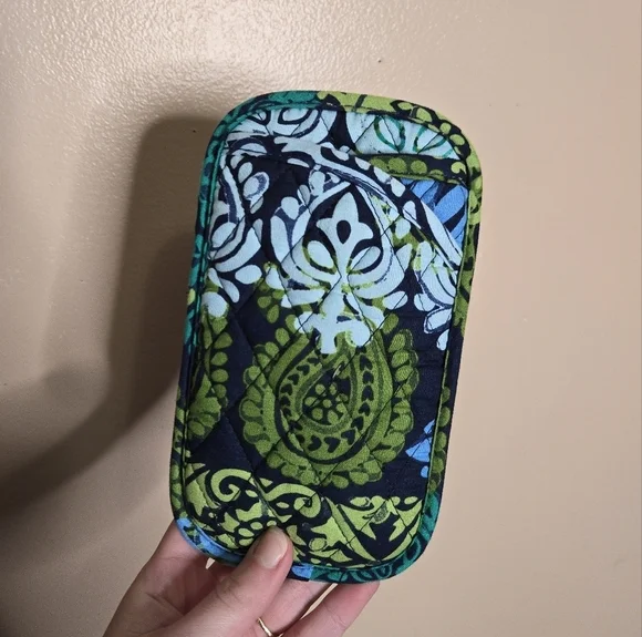 Vera Bradley Paisley Caribbean Sea Double Eyewear Holder - Picture 2 of 5